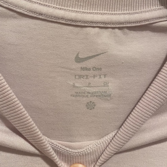 Nike One Dri-Fit Women’s Sleeveless Loose Fit Athletic Running Top Sz S NWT - Picture 5 of 6